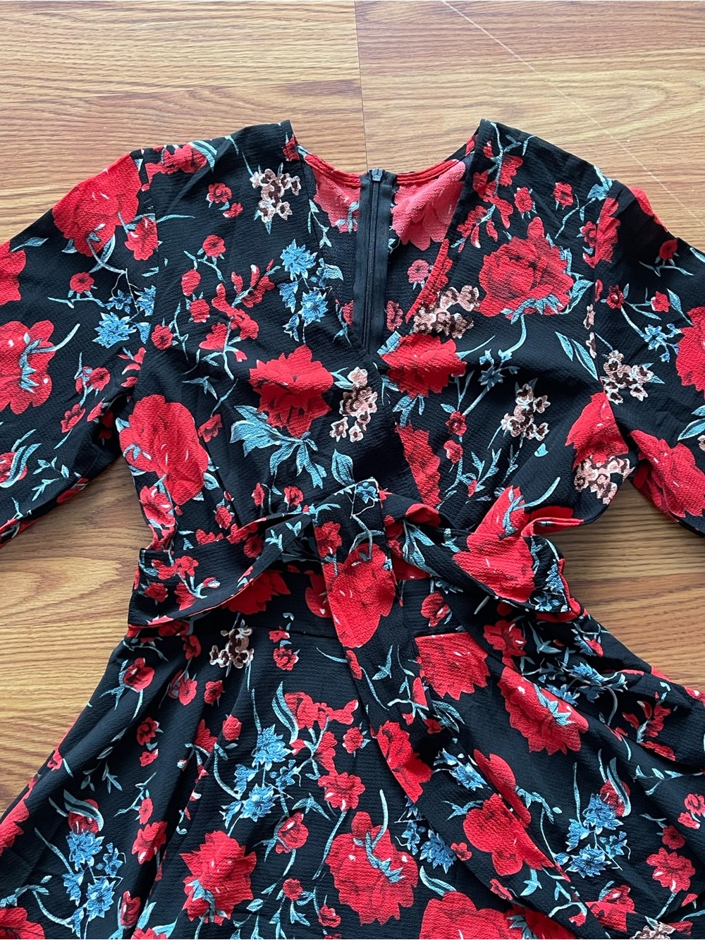 Black Floral Long Sleeve V-Neck Romper with Tie Waist - Picture 2 of 10